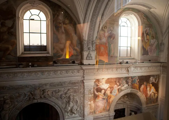Chiostro Del Bramante - Art Museum Experience